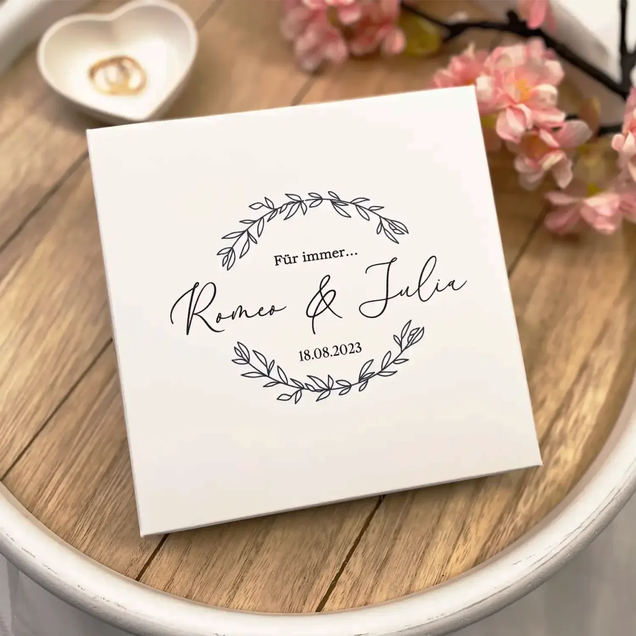 Bedrucktes Taschentuch Variante: Romeo & Julia, Produktfoto 7, Mazunikate-traumhafte Stickereien